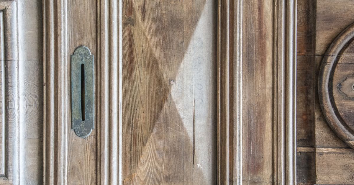lock cylinder close up — Boulevard Locksmith Service